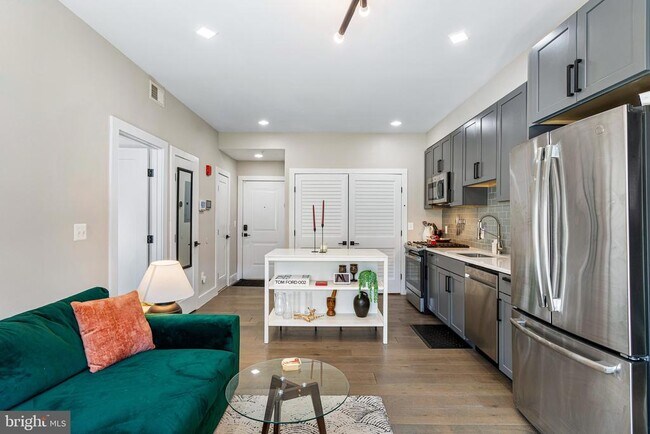 Photo - 1028 Bladensburg Rd NE Unit 13