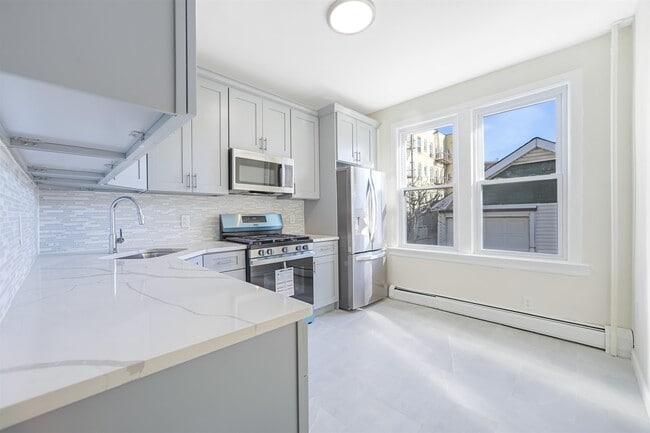 Photo - 8710 2nd Ave