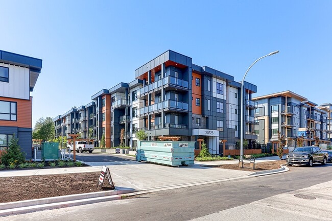 Photo - 8233 208B St Unité 434A