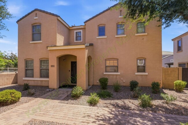 Photo - Beautiful Home in the Highly Desirable Lyon's Gate Community!