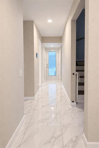 Photo - 8719 Gladwood Ln