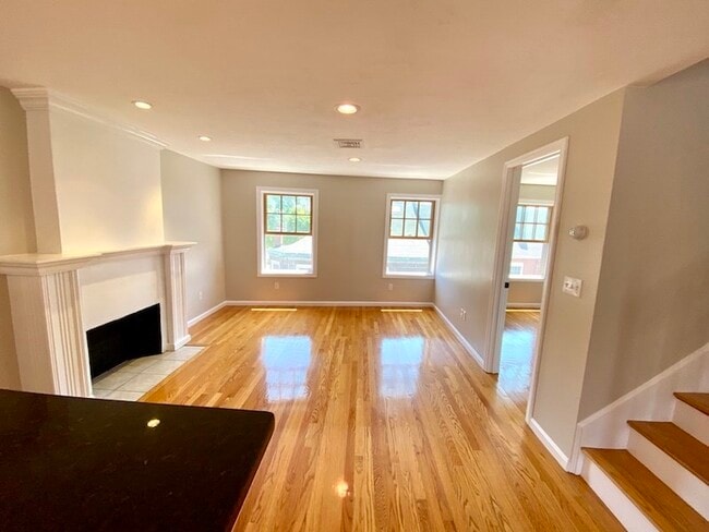 Photo - 44 Main St Unit 2