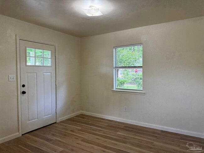 Photo - 1416 N 6th Ave