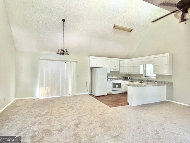 Photo - 5955 Sutton Pl