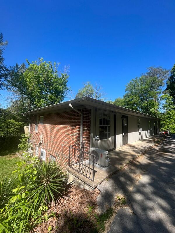 5727 N Ln Condo Unit 2 Condo for Rent in Chattanooga, TN