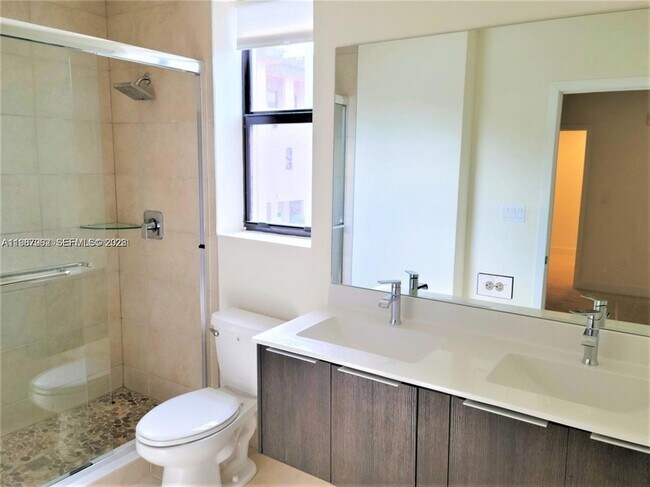 Photo - 10401 NW 82nd St Unidad 6