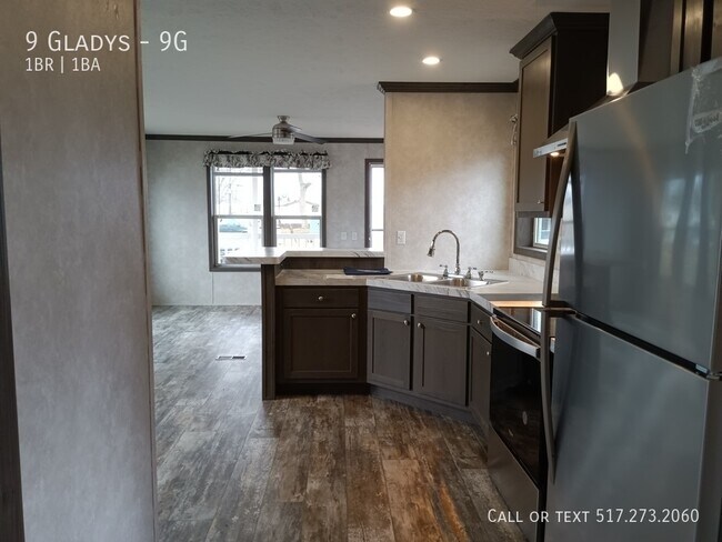 Photo - 9 Gladys-9G House