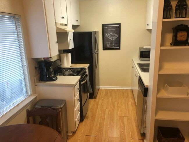 Photo - Star West Unit 102