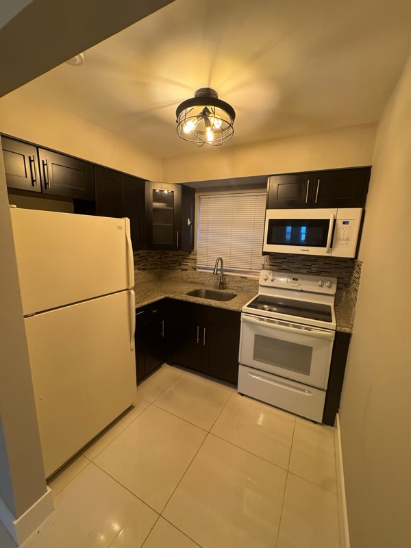 Photo - 1859 Wiley St Unit 3