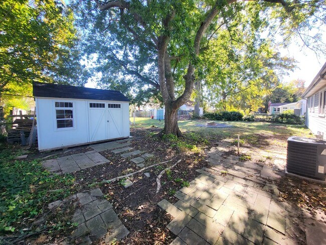 Photo - 8224 Meadow Creek Rd