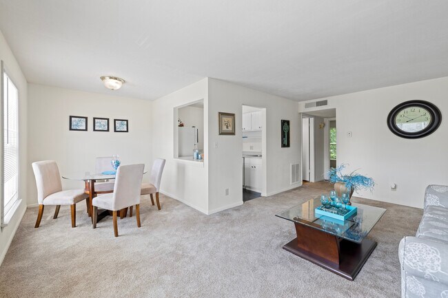 Turtle Creek Apartments