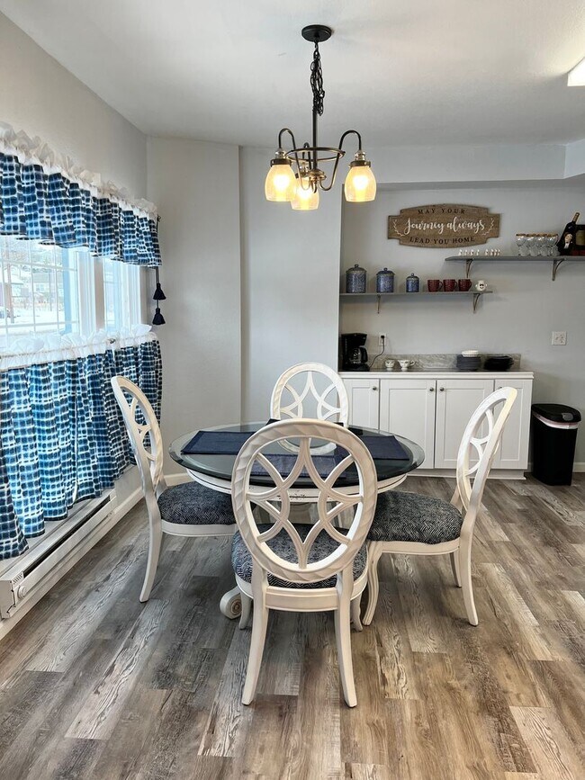 1304 Worden Ave Apartment For Rent in Klamath Falls, OR