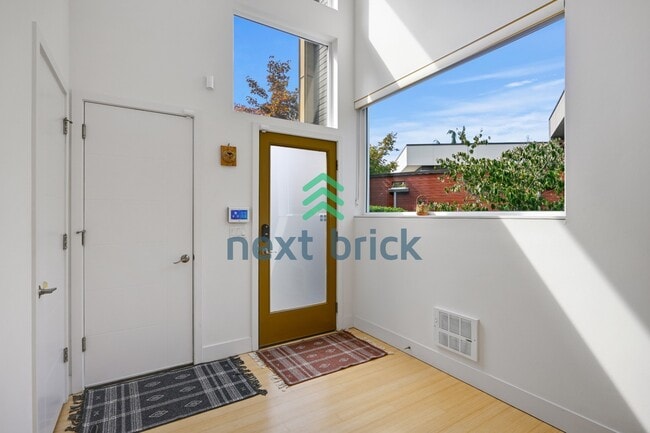 Photo - "Spacious 4-Bedroom Seattle Home with 3 Full Baths and 2,420 Sq. Ft. of Comfort!"