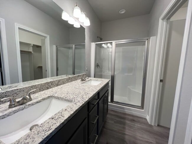 Photo - 2881 Melissa Ln