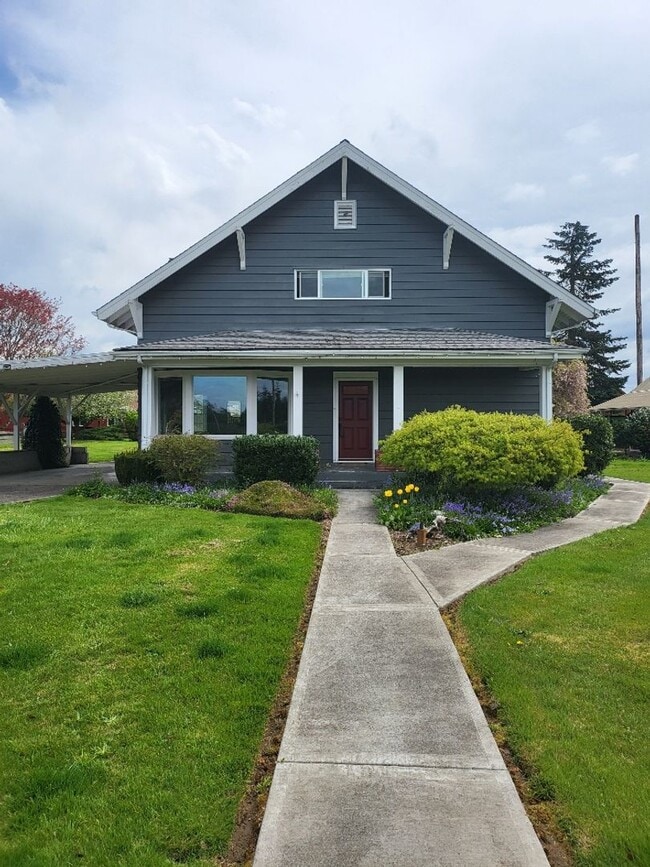 Photo - STATUS: AVAILABLE | R98C | $2095.00