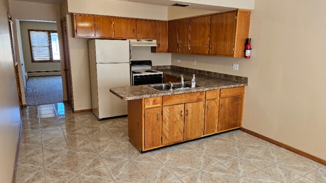 Photo - 7400-7410 W Diversey Ave Unidad 7410-2