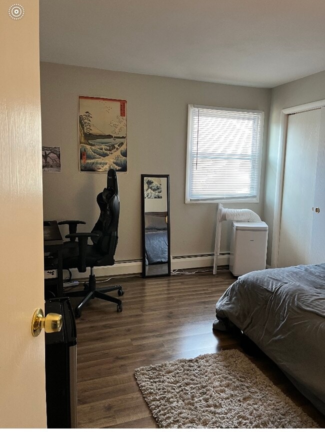 Photo - 700 Old Lane Rd