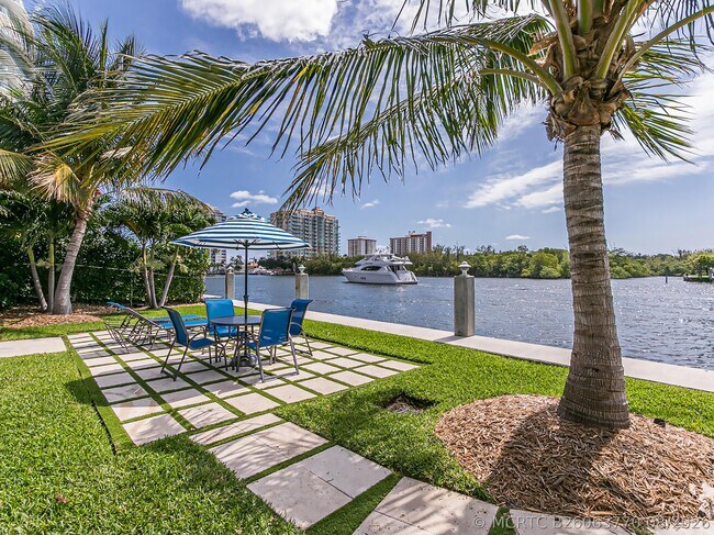 Photo - 888 Intracoastal Dr Unit 3D