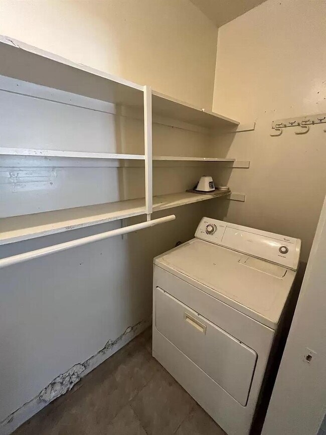 Photo - 4601 32nd St