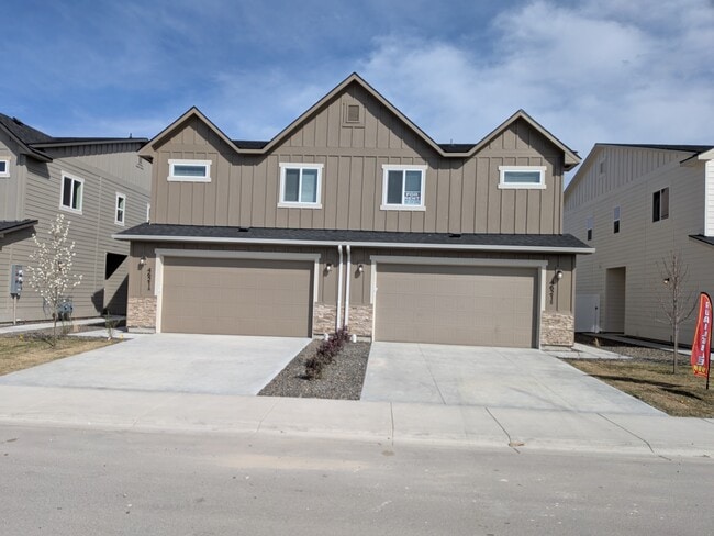 Building Photo - 4621 Highgarden Wy