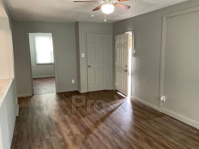 Photo - 304 E Park St Unidad Apt B