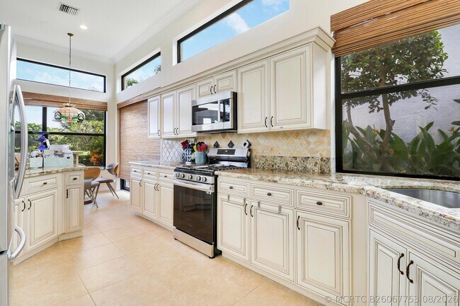 Photo - 210 Coral Cay Terrace