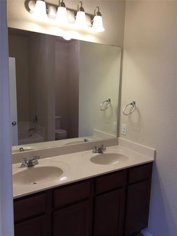 Photo - 2205 Arrowhead Dr