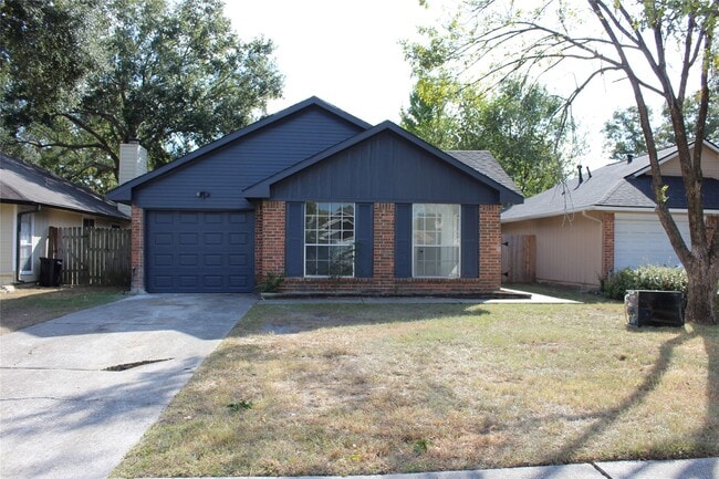 Building Photo - 9211 Golden Meadow Dr