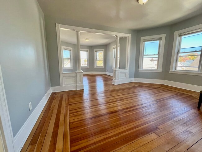 Photo - 31 Holman St Unit #3