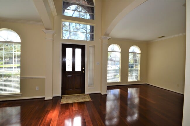 Photo - 1711 Emma Cove Ct