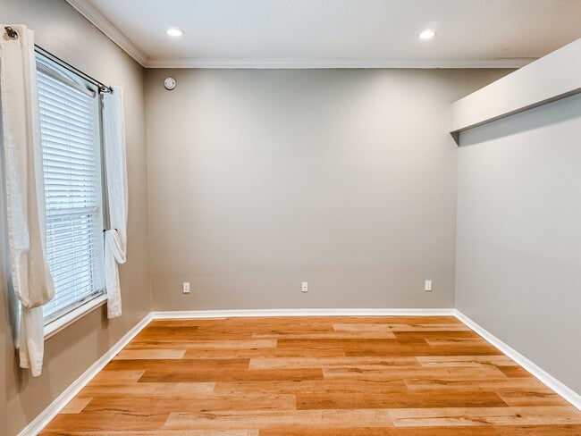 Photo - 12943 Chets Creek Dr N Unit 12943 Chets Creek