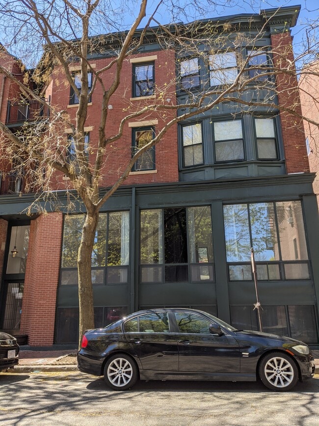 Photo - 765 Tremont St Unidad 4A