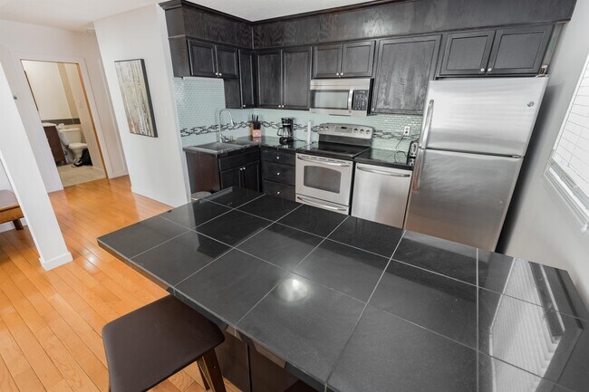 Photo - 2163 Hamilton St Unit 16