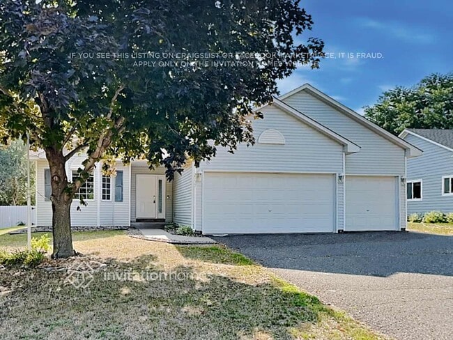 Building Photo - 2337 Windsor Ln