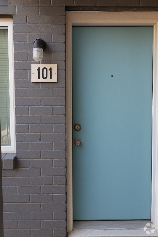 Building Photo - 740 Edgemont Ave Unit 101 Rental