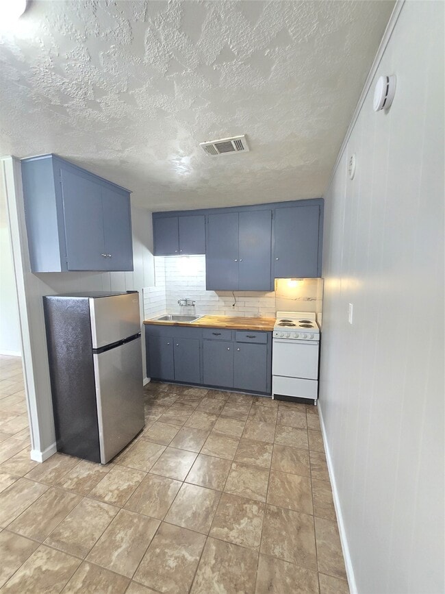 Photo - 509 Truman St