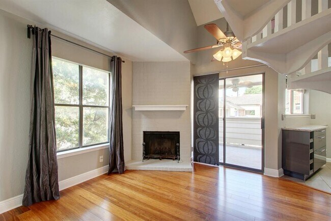 Photo - 2500 Burleson Rd Unit 319