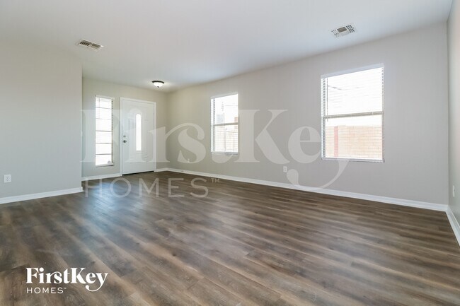 Photo - 21797 W Sonora St