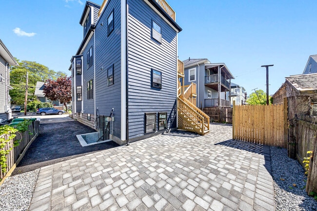 Photo - 72 Stanley Ave