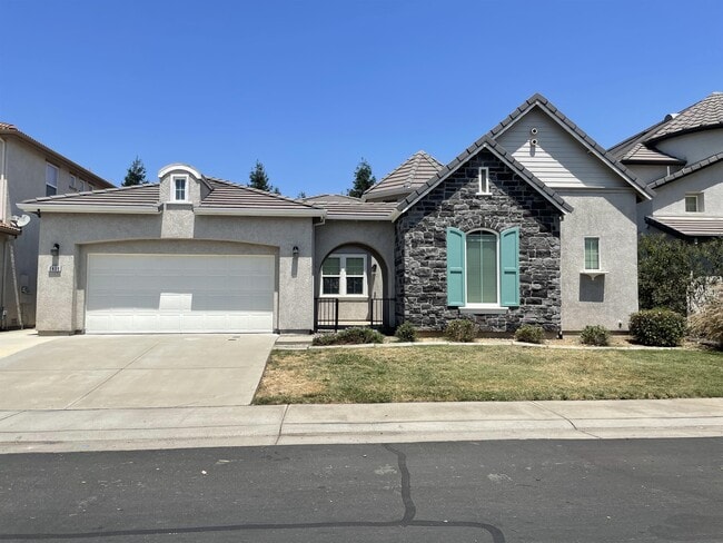 Building Photo - 6408 Vilamoura Way