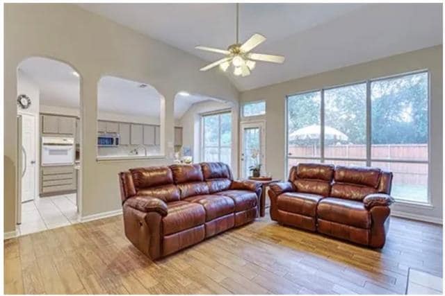 Photo - 7512 Brookview Dr