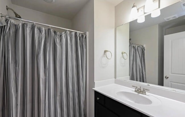 Photo - Charming Home for Rent in Easley- Convenient Location