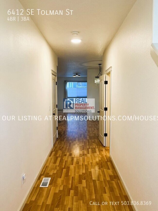 Photo - 6412 SE Tolman St