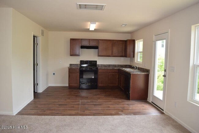 Photo - 201 Bungalow Rd