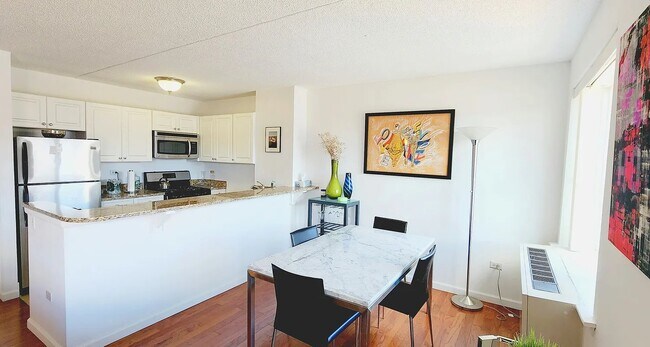 Photo - 225 Eighth Avenue Unidad 14E