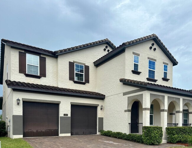 5 Bedroom in Westside Village at Heart of ... - 5 Bedroom in Westside Village at Heart of ... House