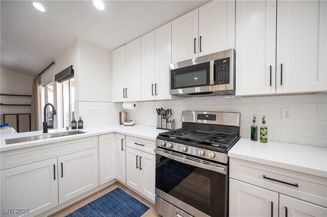 Photo - 2548 Tumble Brook Dr