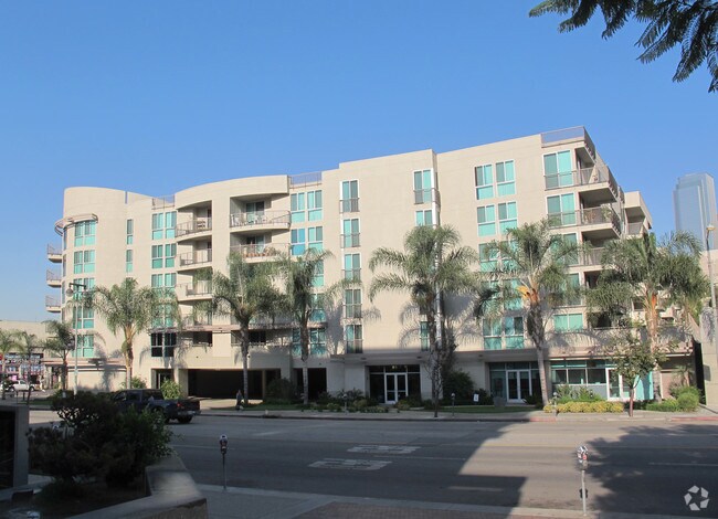 Photo - 261-267 S San Pedro St