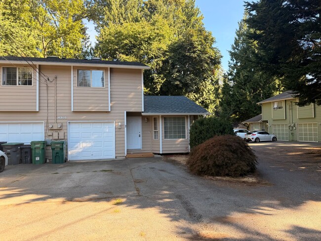 Building Photo - 4305 88th St NE Unit 2
