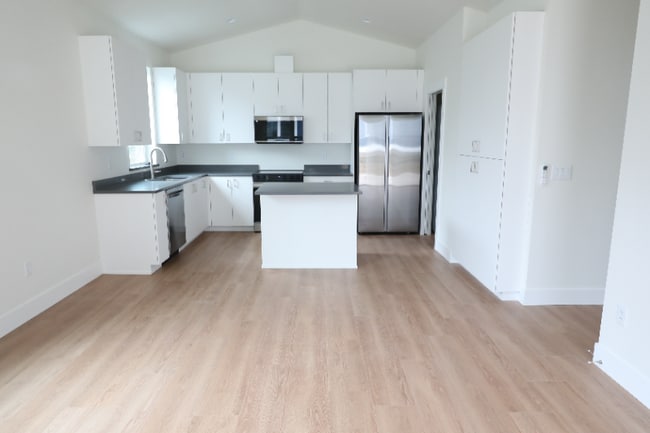 Photo - 12927 SE Ridgecrest Rd